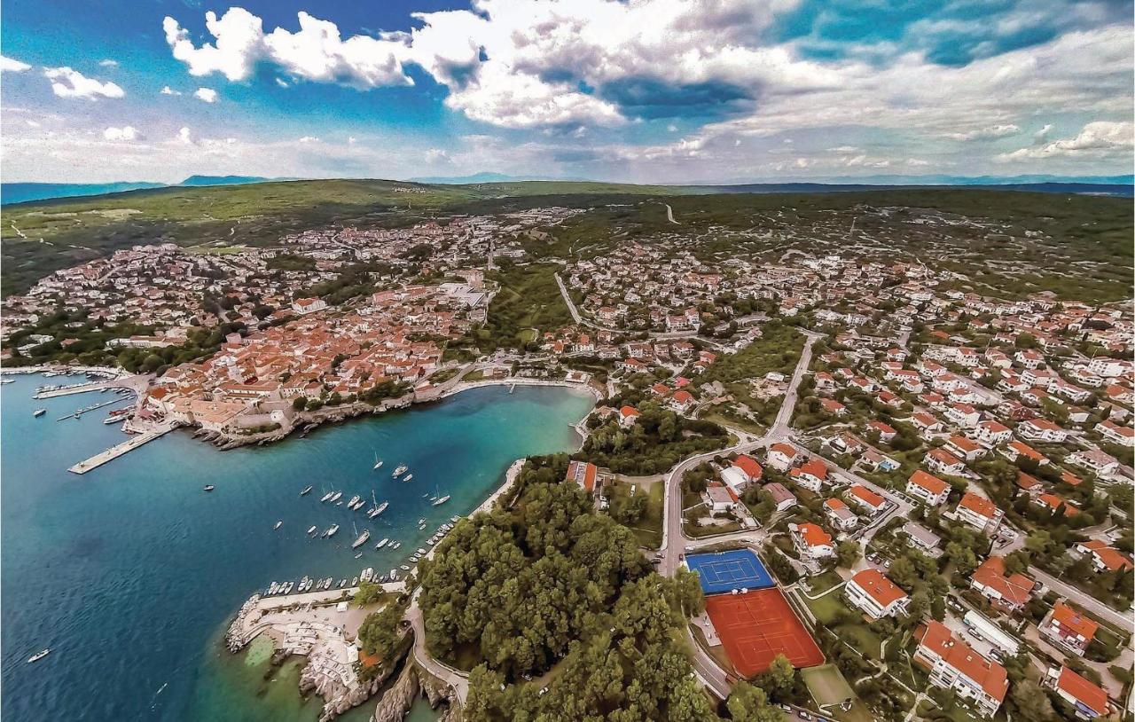Pet Friendly Apartment In Pinezici With Wifi Exterior photo