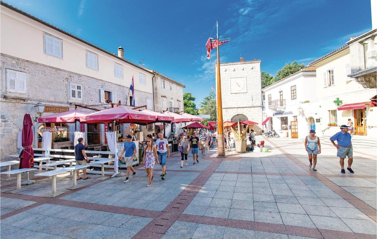 Pet Friendly Apartment In Pinezici With Wifi Exterior photo